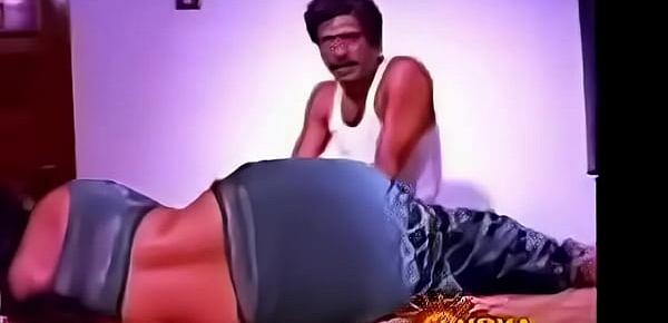  Hot Mallu Aunty Seducing Hot Malayalam Movie B grade Scene